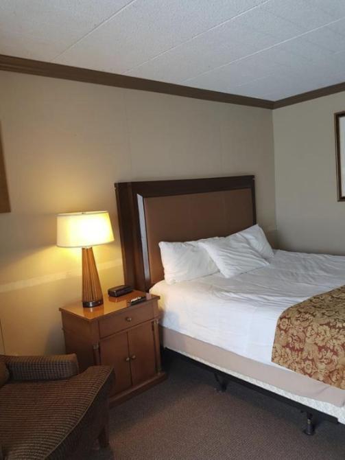 Owen Sound Inn Buitenkant foto